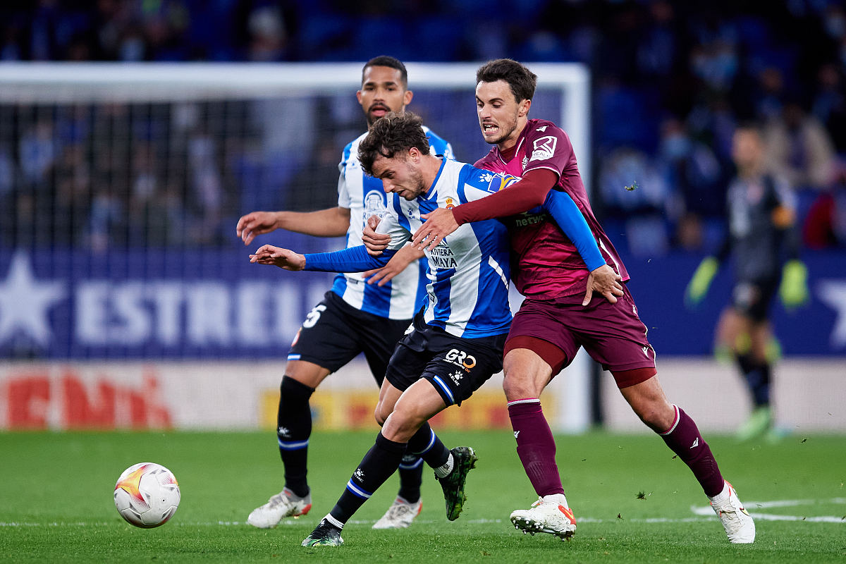 多米体育APP-欧文砍下46分惜败开拓者队