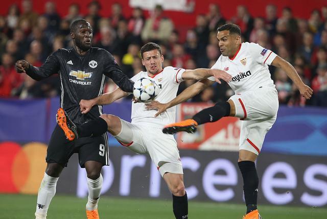 巴拉多利德足球俱乐部 巴拉多利德足球俱乐部