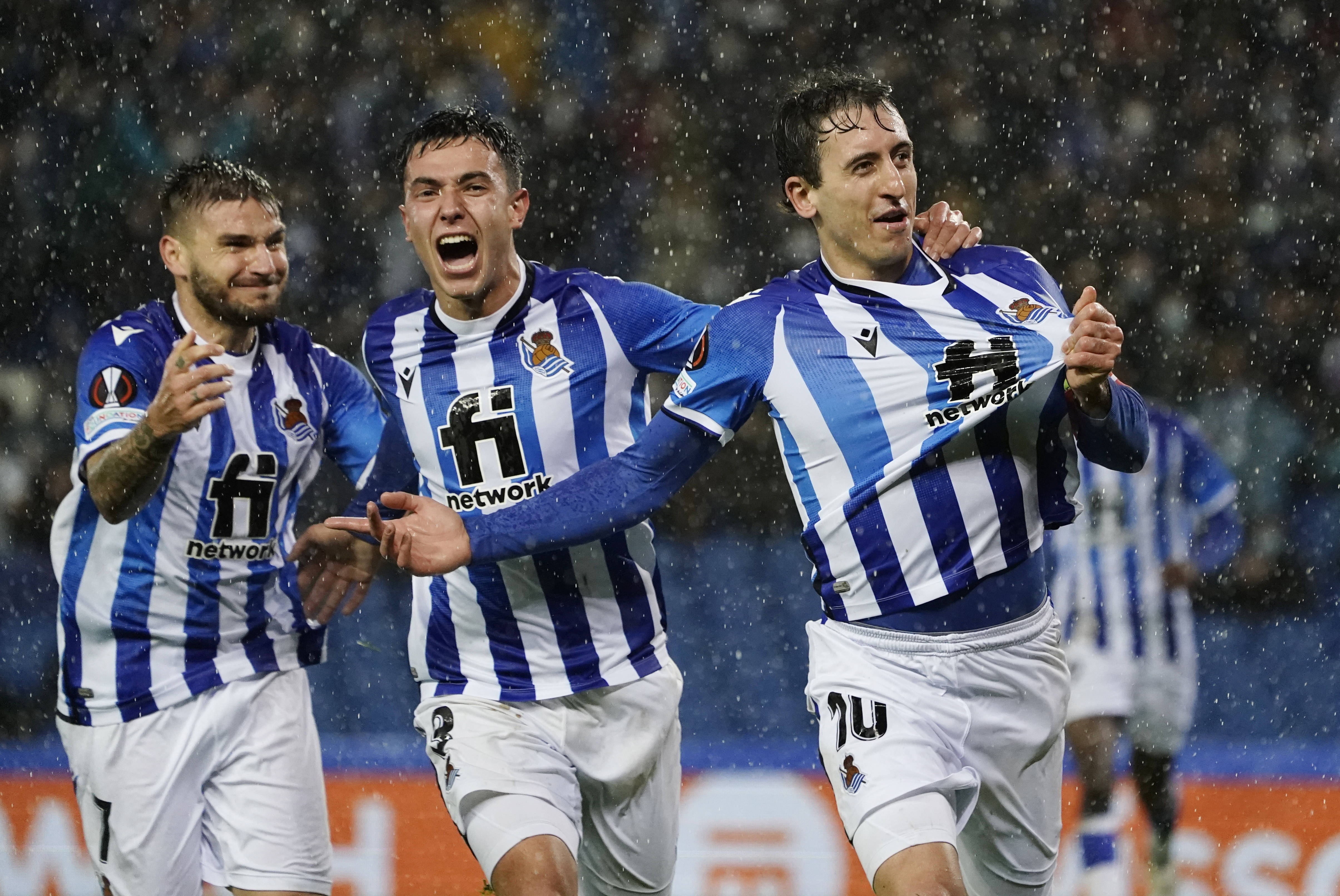 巴拉多利德足球俱乐部 巴拉多利德足球俱乐部